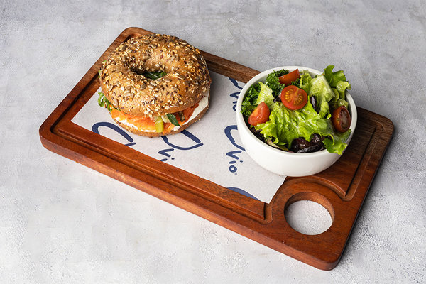 Salmon bagel